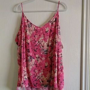 *3/$20 NWT Old Navy Floral Tank, Size XXL